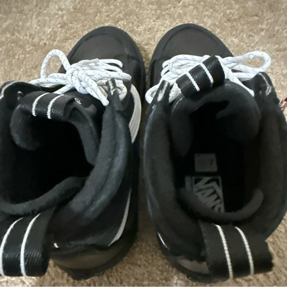 VANS Sk8-Hi MTE- Shoes - High Top Black Glitter Suede Men’s 8.5 Women’s 10 - Picture 6 of 12